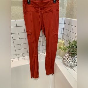 Athleta rainier cargo tight 7/8